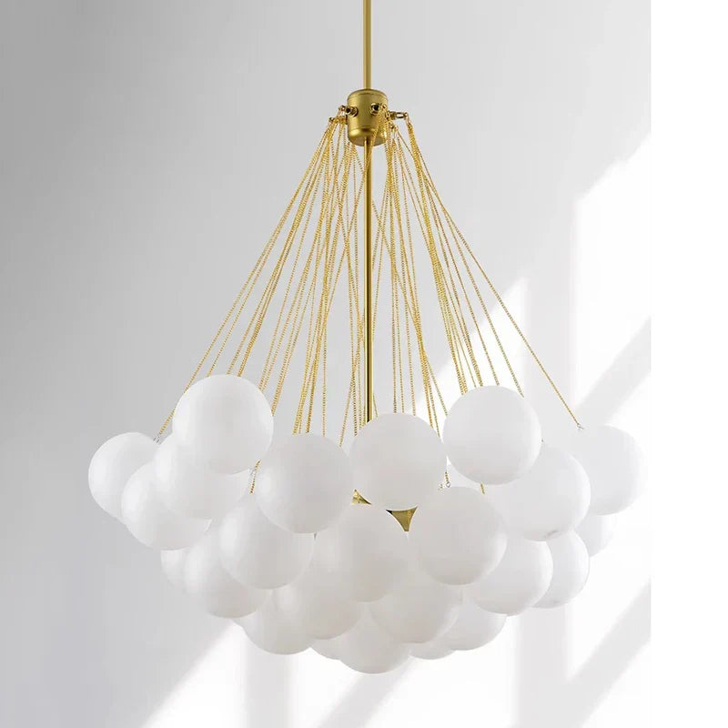 ثريات ديكور بايتس™ LED المتدلية لغرف المعيشة والطعام الحديثة