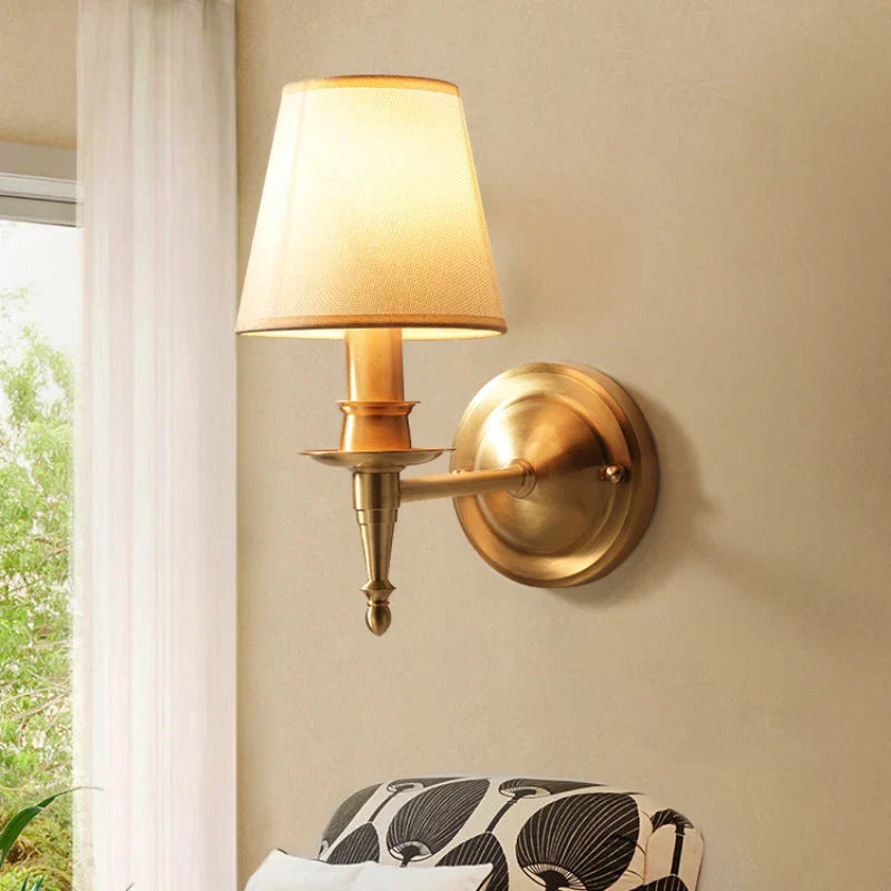 مصباح حائط نحاسي من DecorBites™: إضاءة جدارية عصرية بتقنية LED لديكور المنزل وغرفة النوم، بتصميم صناعي