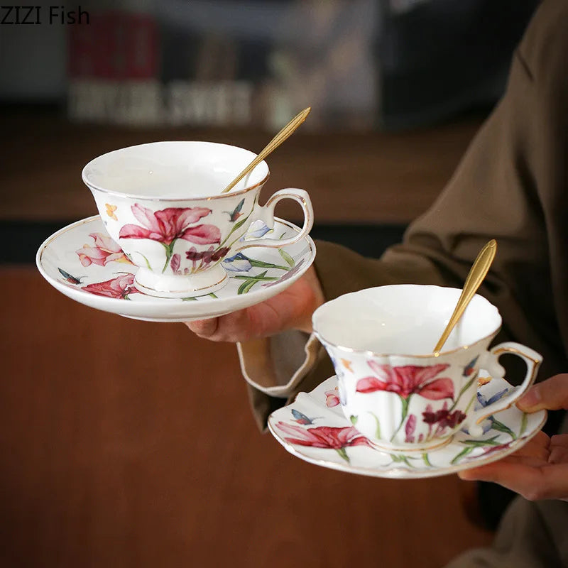 DecorBites™ Iris Pattern Porcelain Gilded Mug Set for Stylish Tea & Coffee Enjoyment