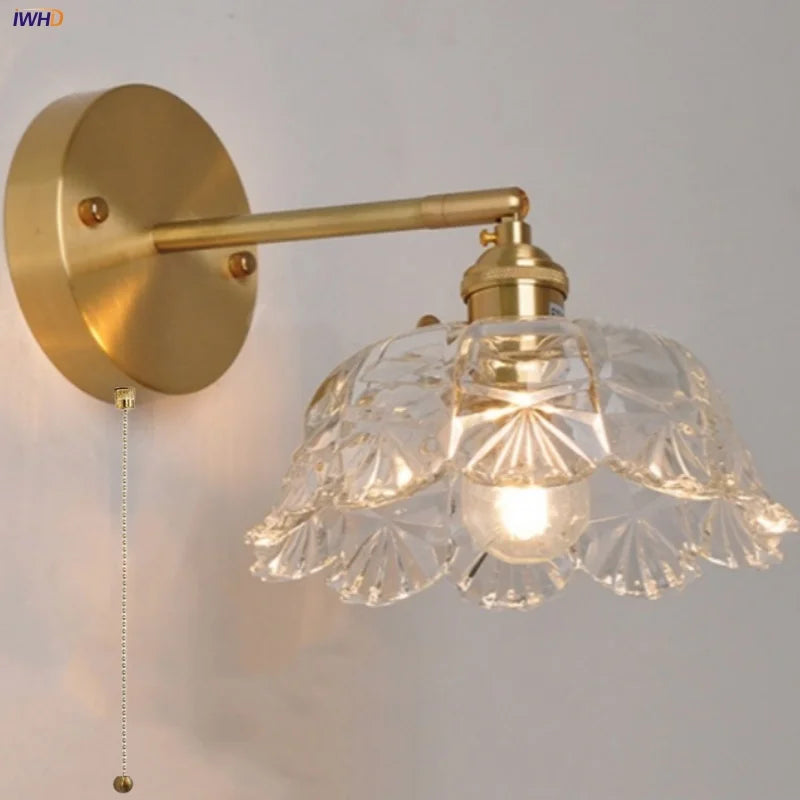 وحدة إضاءة حائط LED DecorBites™ زجاجية شفافة بمفتاح سلسلة سحب