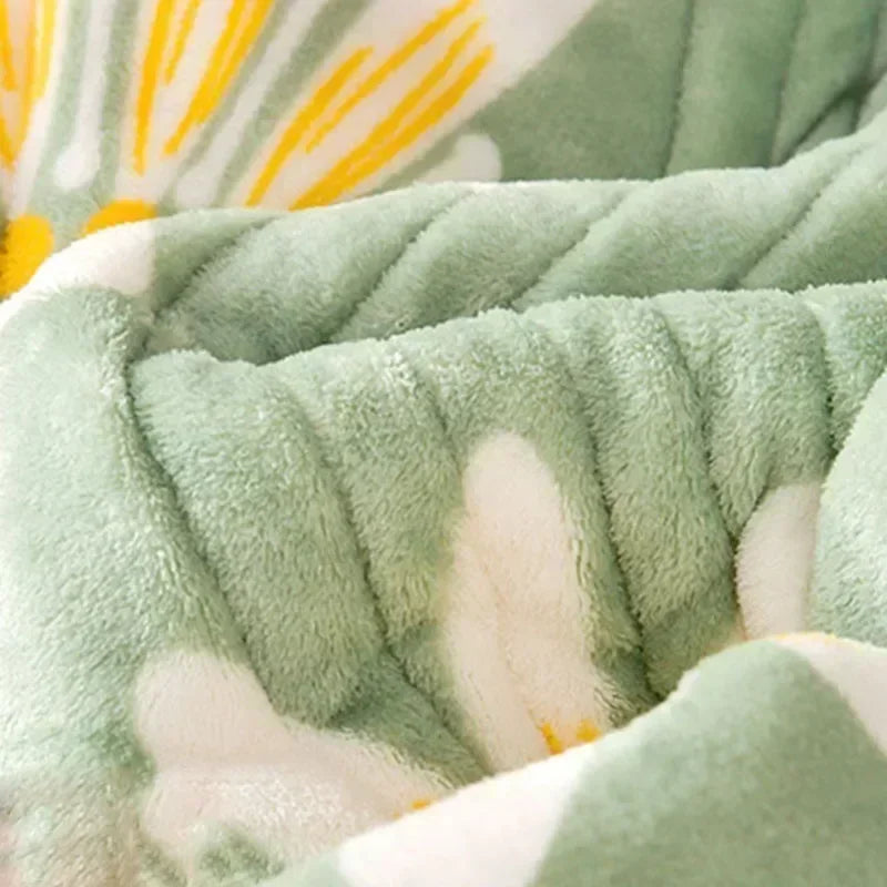 DecorBites™ Cozy Milk Velvet Blanket - 3 Layer Warmth & Fluffy Weighted Blanket