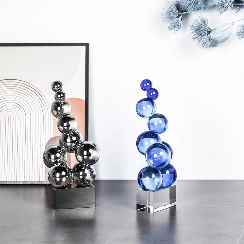 تمثال ديكور منزلي على شكل كرة كريستالية هندسية فضية من DecorBites™