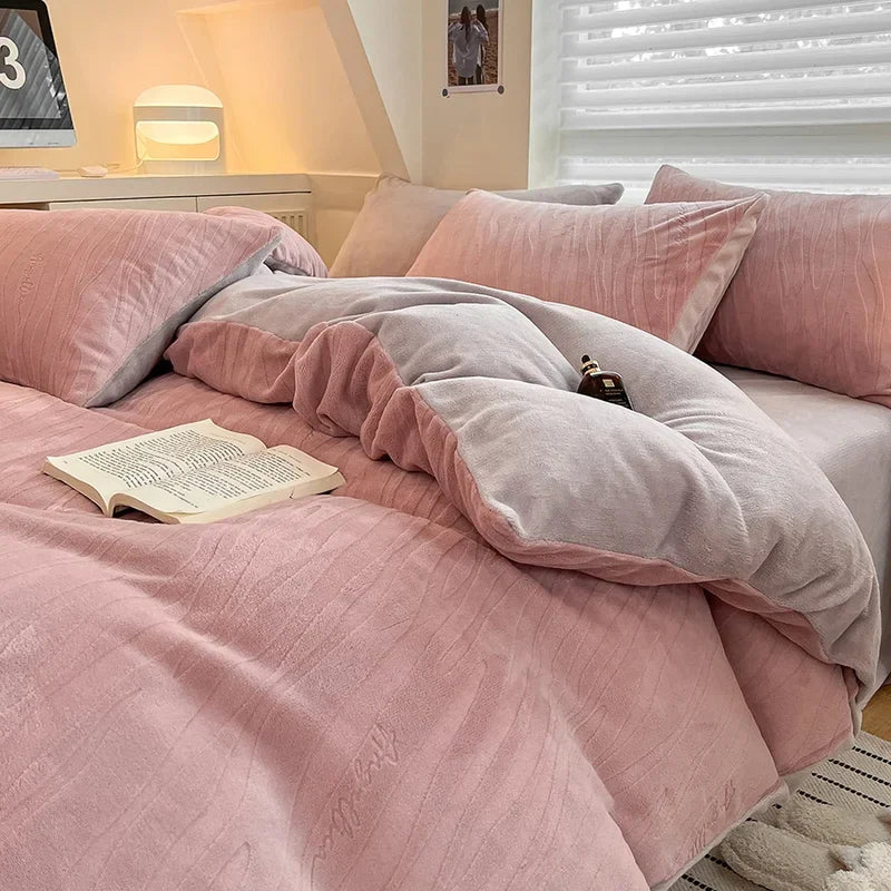 DecorBites™ Cozy Milk Fleece Winter Bedding Set - High Density & Skin Friendly
