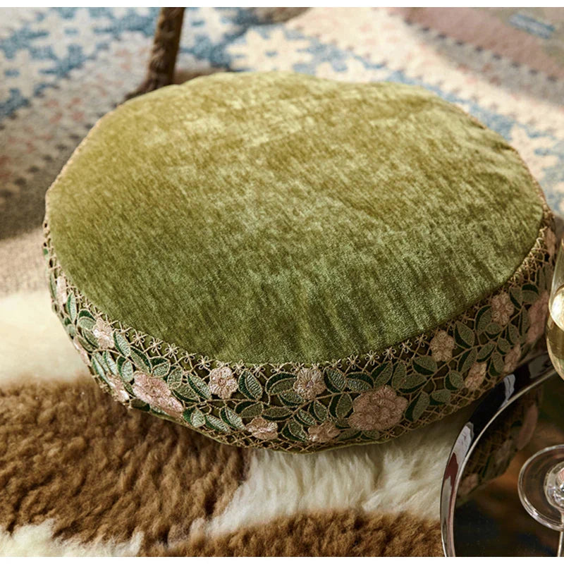 غطاء وسادة DecorBites™ Luxe المخملية الخضراء المزخرفة 35x45
