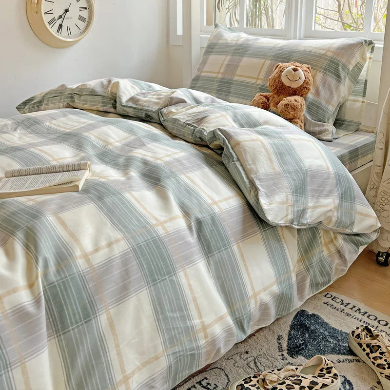 DecorBites™ Cotton Grid Pattern Bedding Set with Duvet Cover & Pillowcases for Double Bed