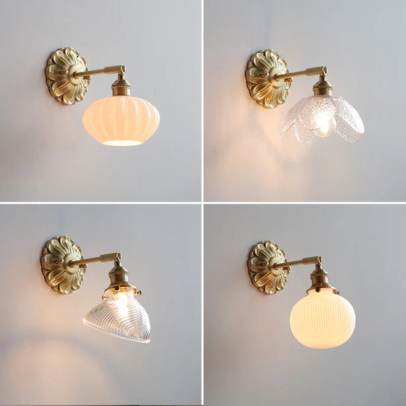 Applique murale LED DecorBites™ en verre vert avec base en cuivre pour chambre et salon