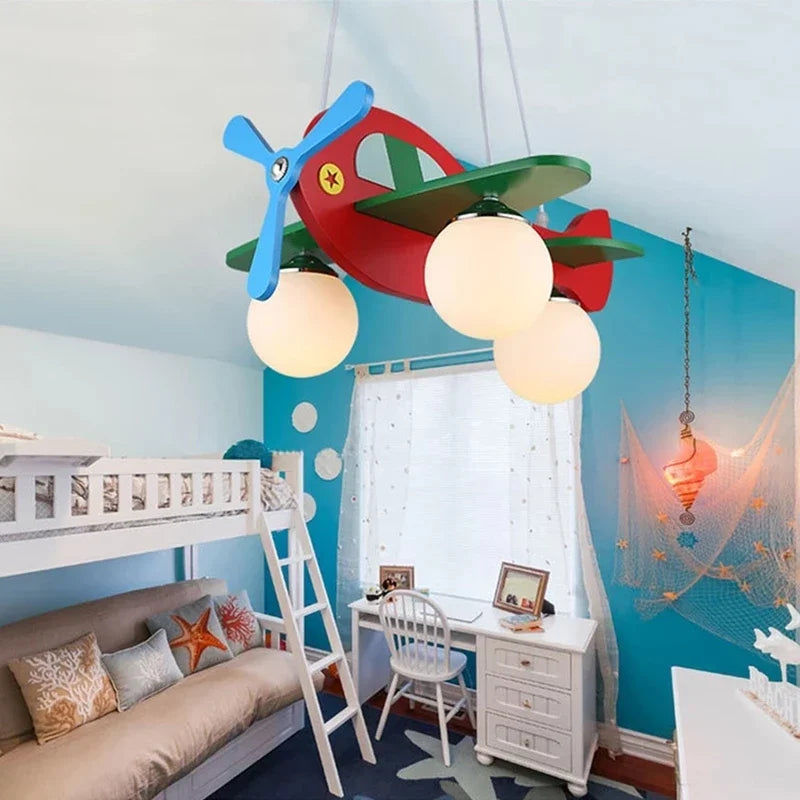 DecorBites™ ثريا طائرة خشبية للأطفال، مصابيح سقف معلقة على شكل طائرة لغرفة الأطفال بإضاءة LED