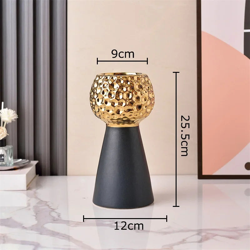 مزهرية سيراميك DecorBites™ الذهبية بنمط المطرقة: أصيص زرع إبداعي لتزيين الطاولات وتنسيق الزهور