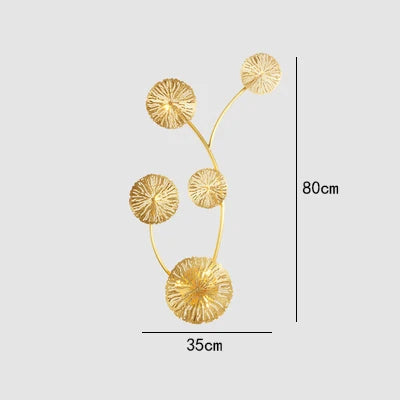 أباليك حائط بإطار نحاسي ذهبي بتصميم زهرة من DecorBites™ لإنارة غرف الطعام الفندقية