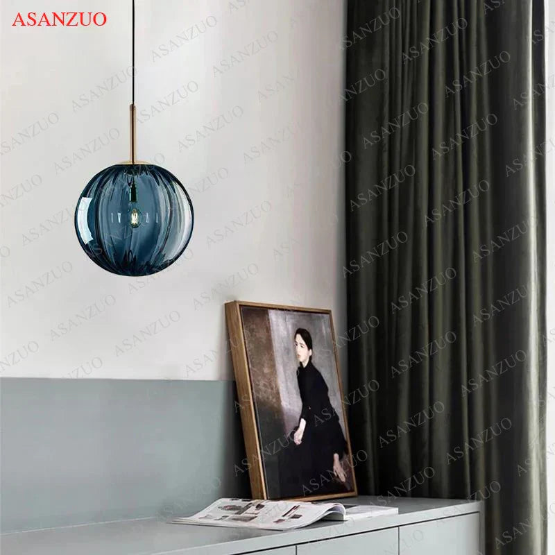 مصباح DecorBites™ المعلق الكروي الزجاجي: إضاءة LED نورديكية عصرية للمنزل والمطعم وغرفة المعيشة