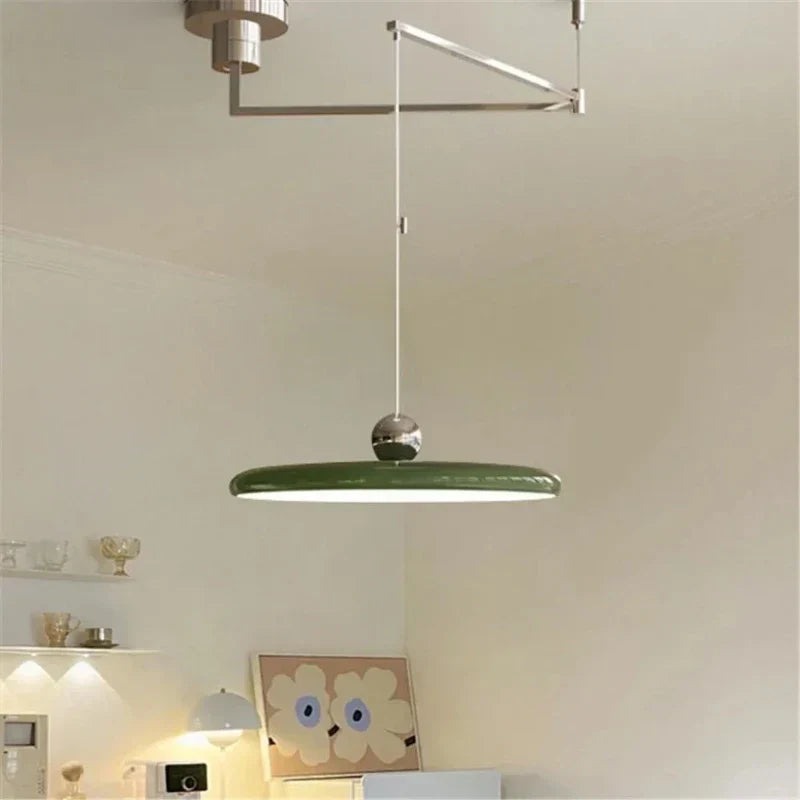 ثريا ديكور بايتس™ LED بتصميم حديد كريمي لغرفة النوم وغرفة المعيشة