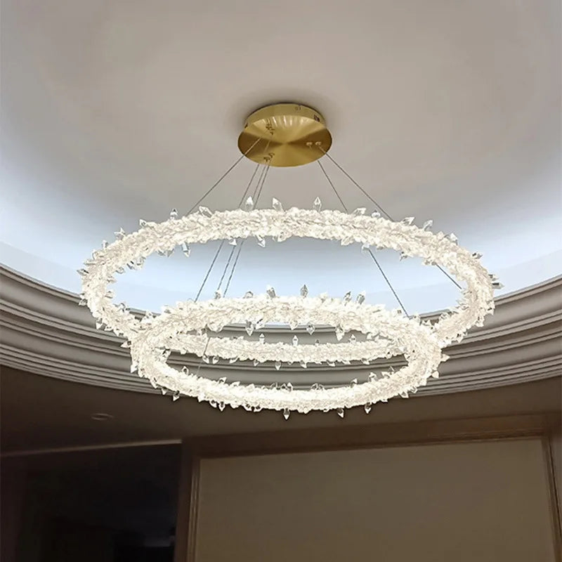 مصباح معلق كريستالي فاخر من DecorBites™ - مصباح دائري LED قابل للتعتيم بتصميم آرت ديكو