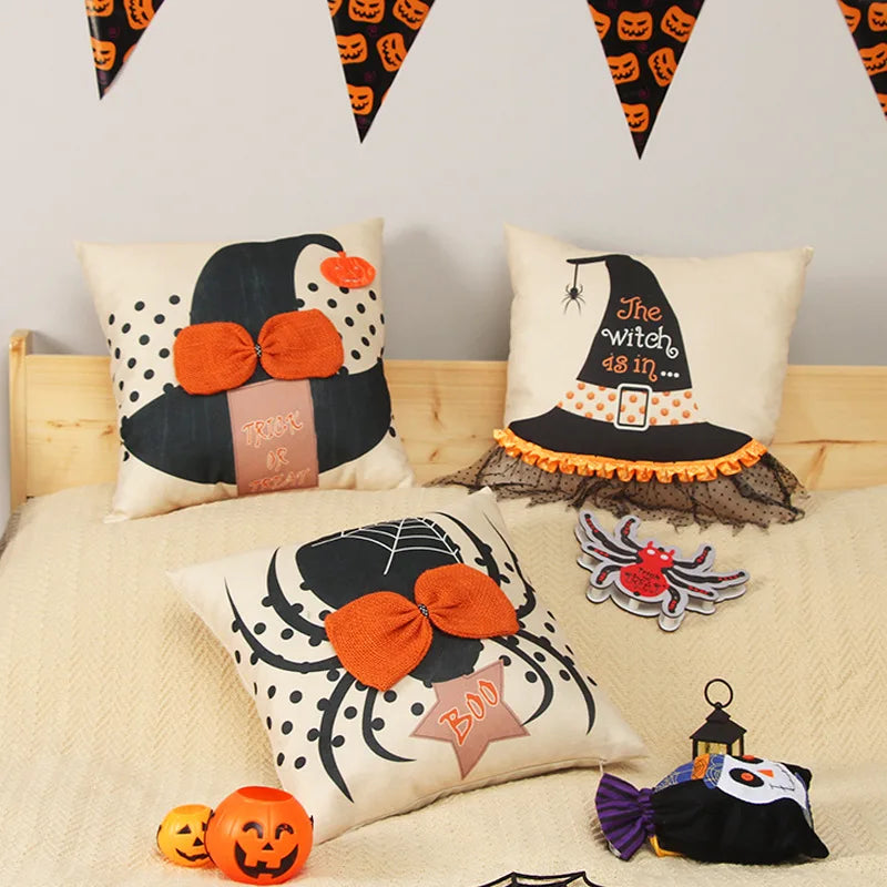 غطاء وسادة DecorBites™ للهالوين بتطريز قبعة الساحر والعنكبوت