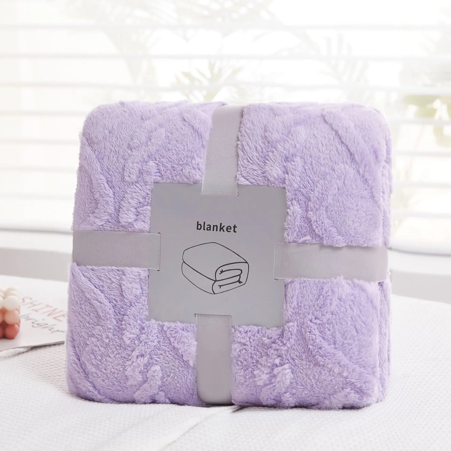 DecorBites™ Cozy Jacquard Plush Blanket: Soft Winter Sofa Throw, Office Travel Nap Shawl