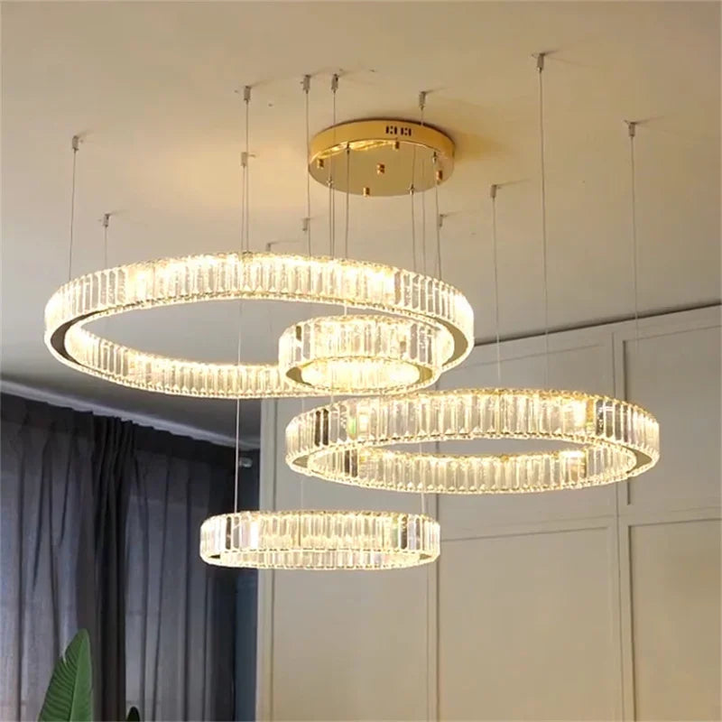 نجفة DecorBites™ الكريستالية المزودة بحلقات LED - تركيبات إضاءة متدلية فاخرة للفلل والسلالم