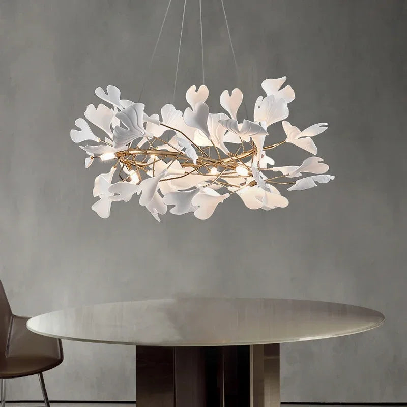 DecorBites™ ثريا سيراميك بتصميم غصن | إضاءة عصرية ذهبية لغرفة المعيشة
