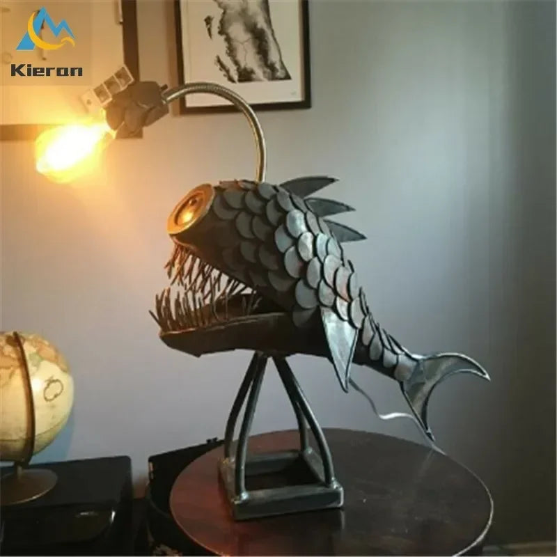 مصباح طاولة DecorBites™ Lantern Fish LED لغرفة النوم والدراسة وديكور غرفة المعيشة
