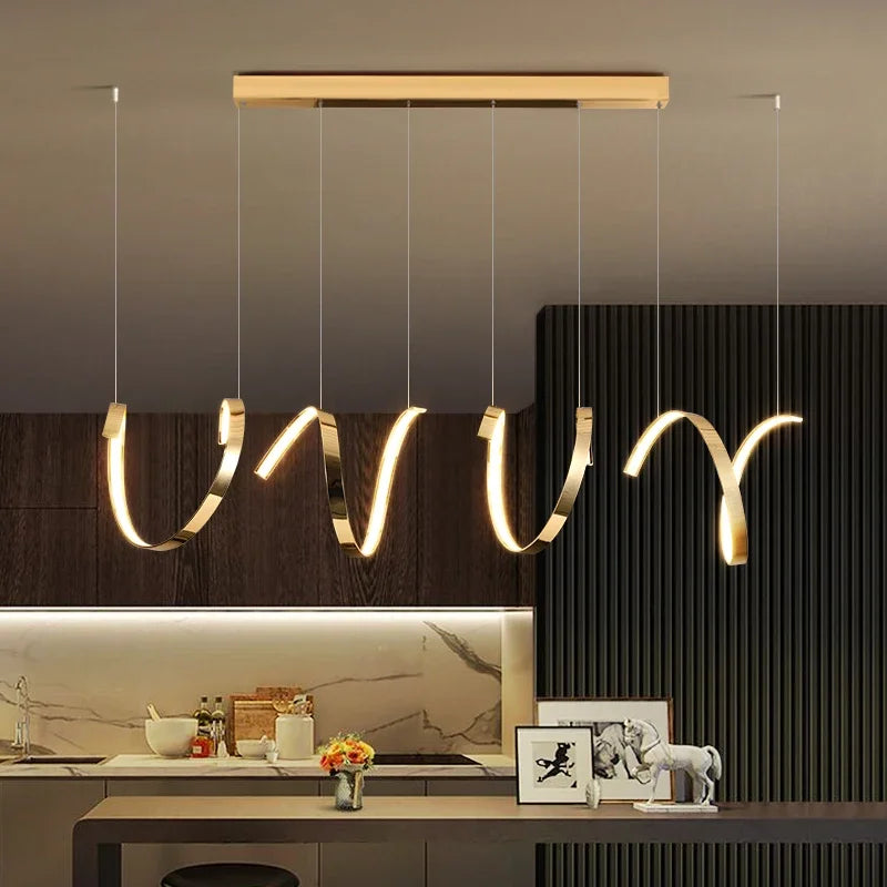 مصابيح معلقة LED غير منتظمة من DecorBites™ باللون الذهبي لإضاءة غرف المعيشة والطعام العصرية