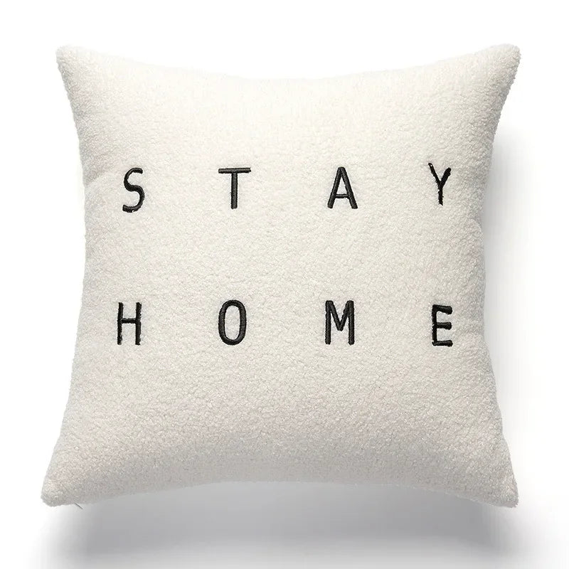 DecorBites™ غطاء وسادة بتطريز وجه من صوف الحمل 45x45 - غطاء وسادة فني تجريدي باللون البيج والأبيض
