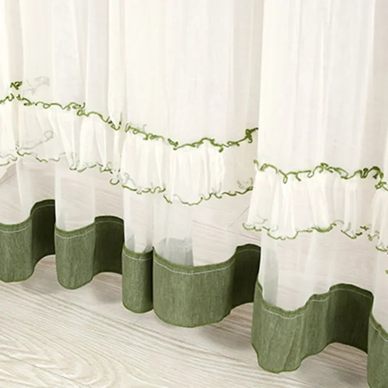 ستائر باب ناموسية دانتيل مطرزة مضادة للبعوض من DecorBites™ - تصميم مطوي لمرور الضوء والهواء