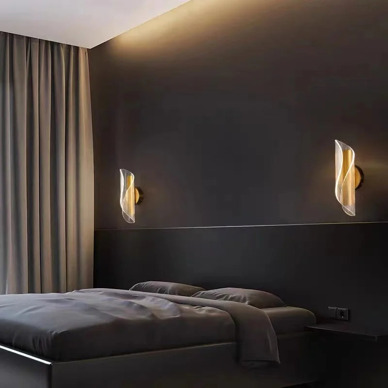 مصباح حائط LED بتصميم كتاب سماوي من DecorBites™ - تصميم أكريليك عصري لغرفة المعيشة وغرفة النوم