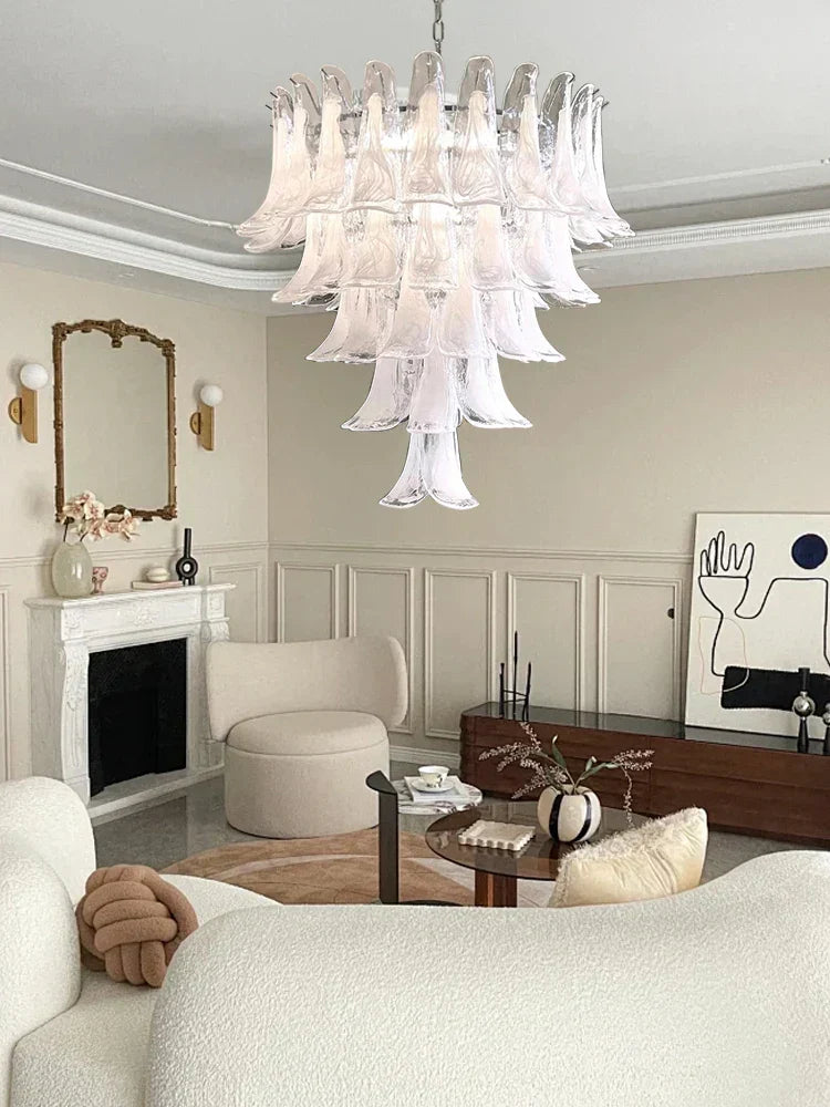 نجفة زجاجية بتصميم فرنسي من DecorBites™ لتزيين غرفة المعيشة