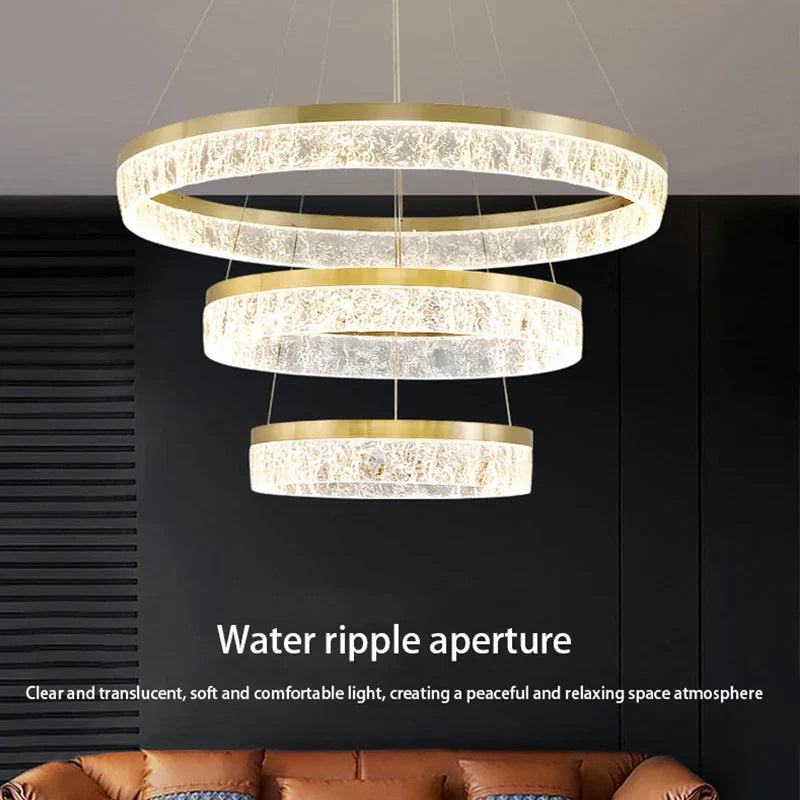 ثريات DecorBites™ الذهبية بتقنية LED لديكور أنيق للمنازل والفنادق