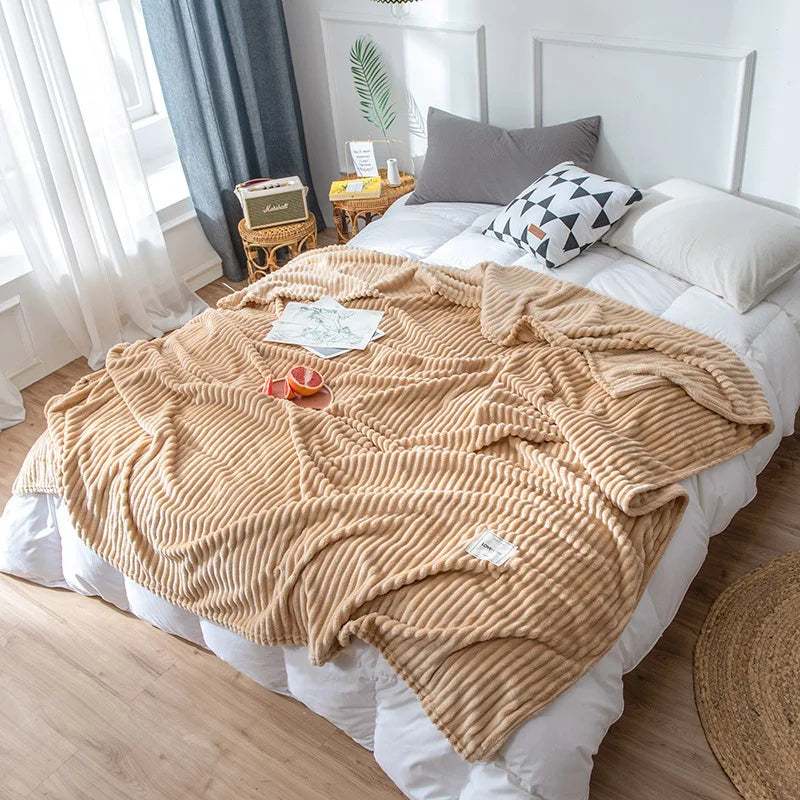 DecorBites™ Cozy Hug Blanket - Soft Sweatshirt Throw for Sofa & Bed