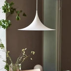 Minimalist Horn Pendant Light in Black or White