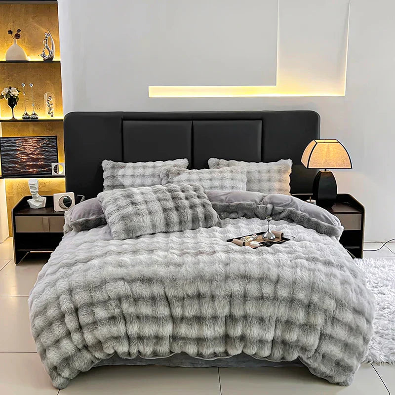 DecorBites™ Gradient Gray Faux Rabbit Fur Velvet Bedding Set: Duvet Cover, Bedsheet, Pillowcase