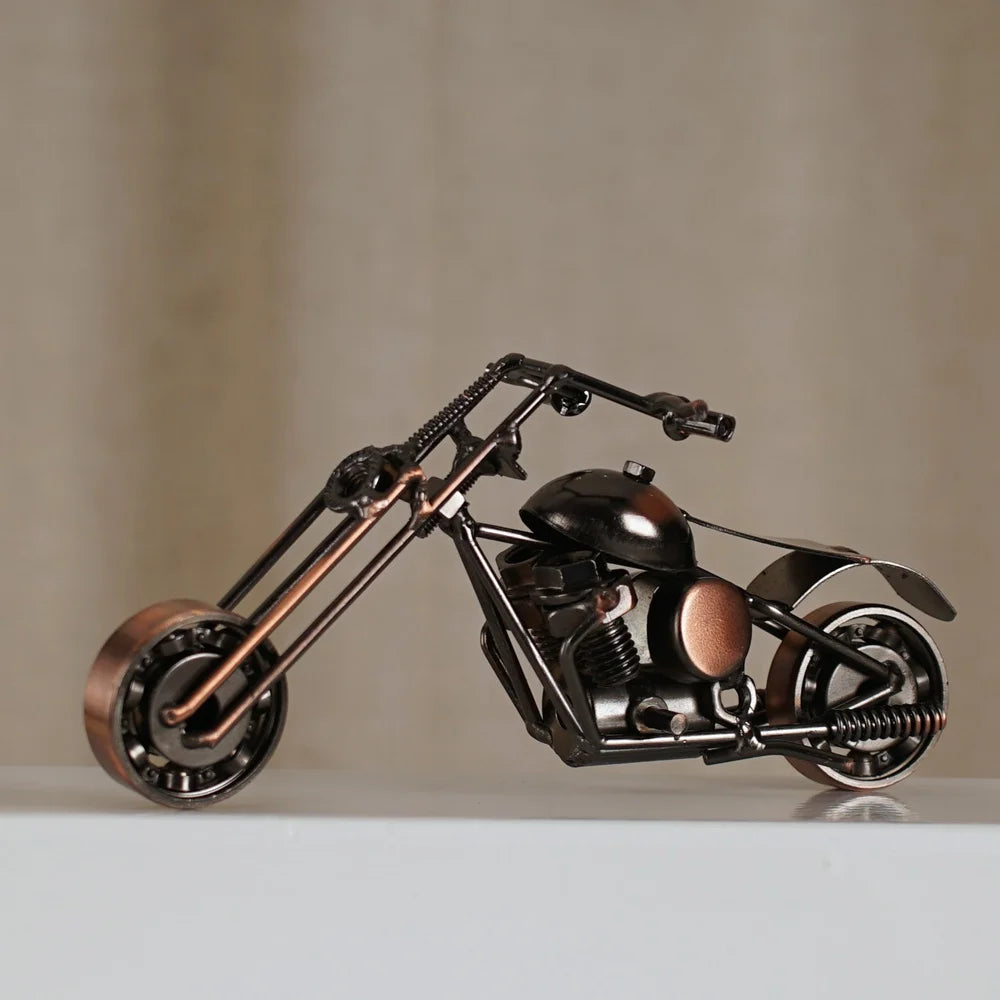 DecorBites™ 14cm Retro Motorcycle Model Metal Figurine Home Decor & Toy