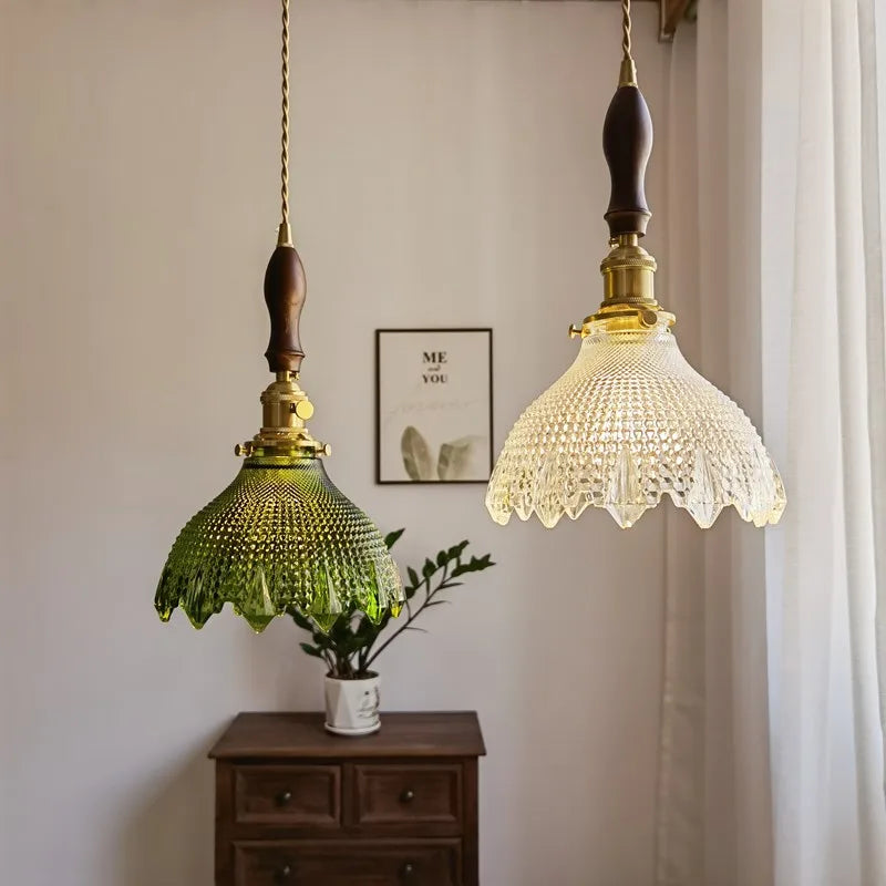 ثريا معلقة ليد زجاجية خضراء على الطراز الياباني من DecorBites™ لديكور المنزل