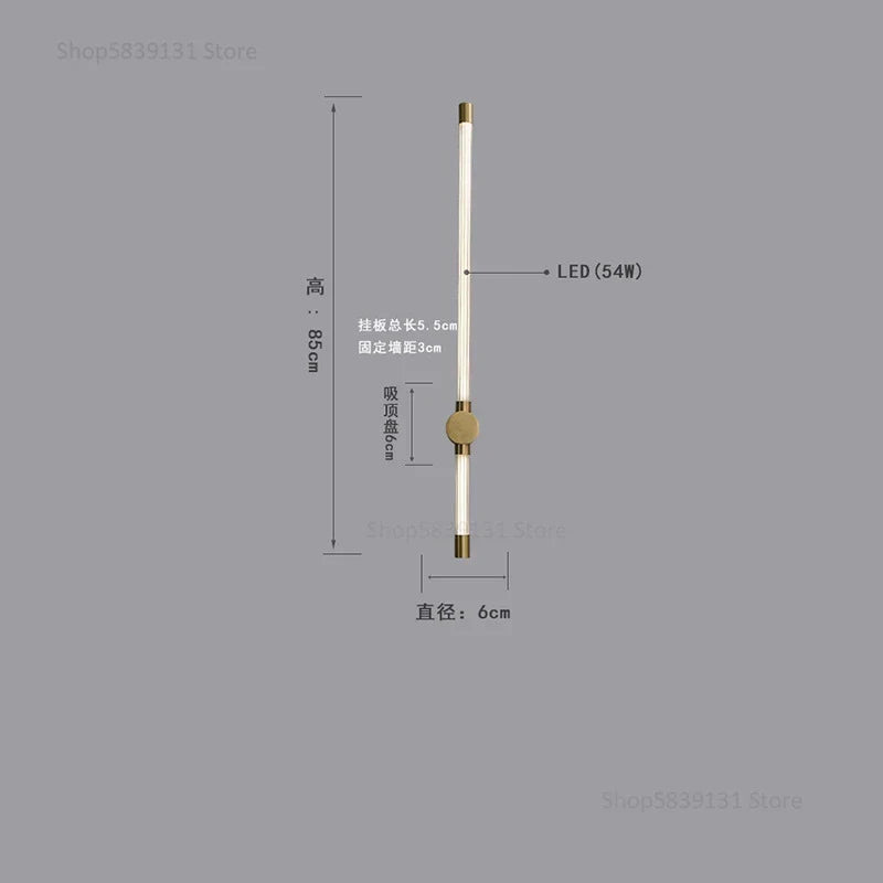مصابيح حائط بخطوط هندسية ذهبية من DecorBites™ لديكور المنزل العصري الفاخر