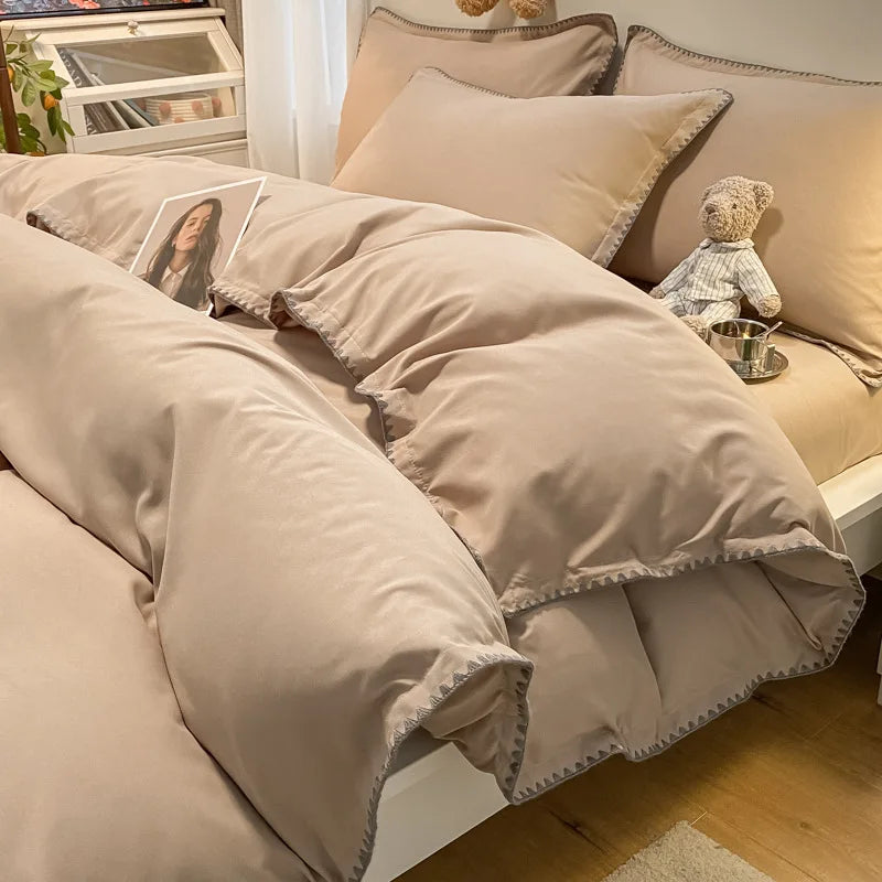 DecorBites™ Cozy Shell Edges Bedding Set: Soft Duvet & Fitted Sheet for Autumn/Winter
