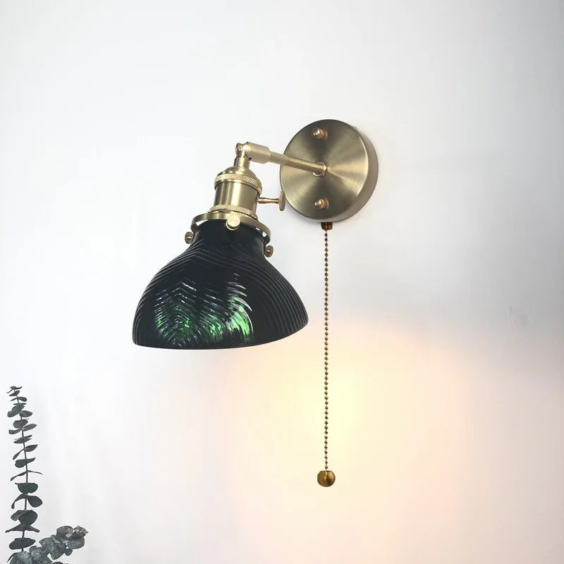DecorBites™ مصباح حائط LED نحاسي زجاجي أخضر بتصميم نورديك حديث