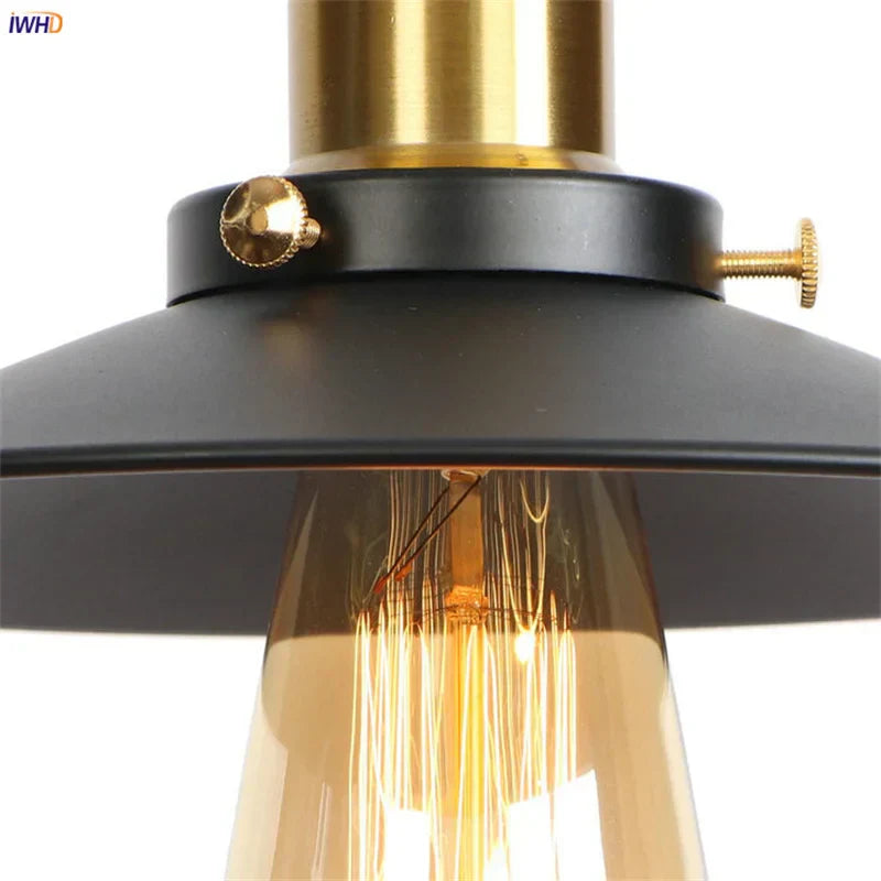 مصباح جداري صناعي LED ذهبي من DecorBites™ لإضاءة السلالم في العليّة وغرفة النوم