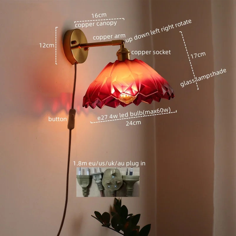 مصباح جداري زجاجي نحاسي LED على الطراز الياباني من DecorBites™ للمطاعم والبارات وغرف النوم والحمامات