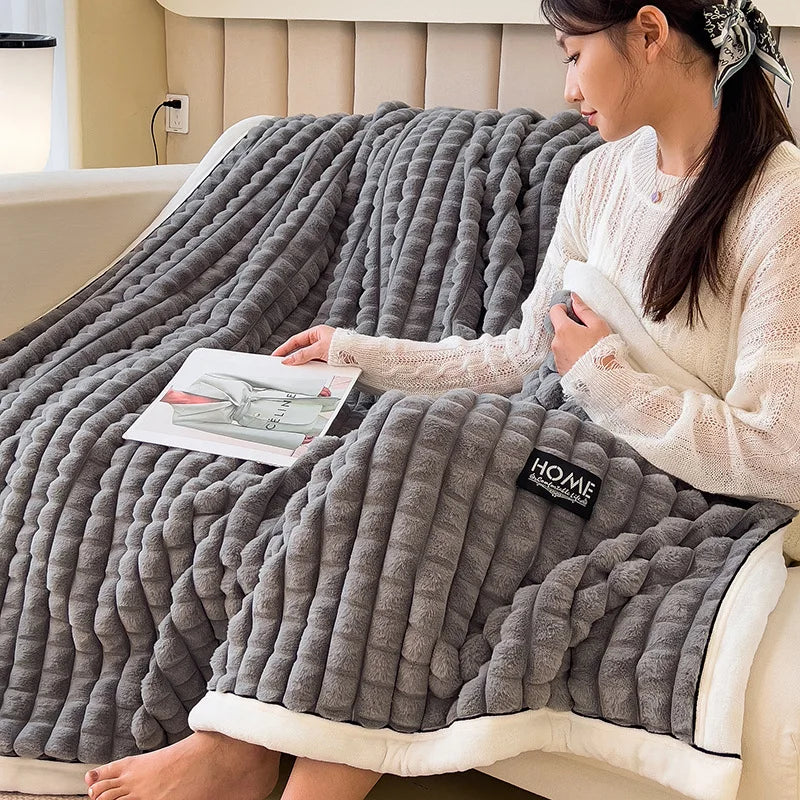 DecorBites™ Cozy Flannel Velvet Blanket: All-Season Solid Color Single Queen Quilt