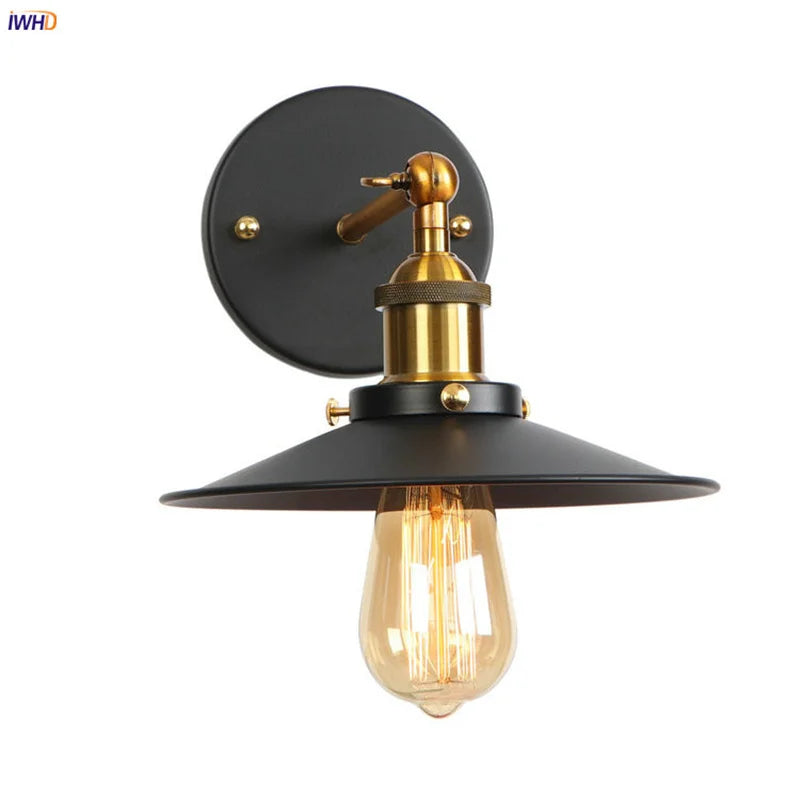 مصباح جداري صناعي LED ذهبي من DecorBites™ لإضاءة السلالم في العليّة وغرفة النوم
