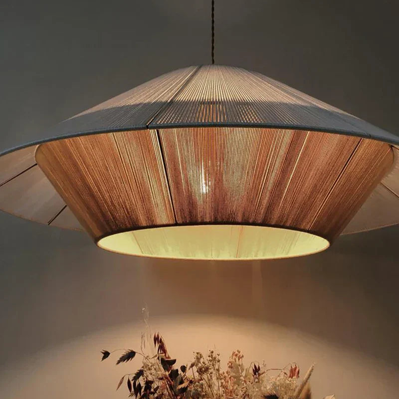 ثريا ديكور بايتس™ (DecorBites™) من خشب الخيزران الطبيعي بحبل القنب وإضاءة LED معلقة لديكور المنزل وغرفة الطعام