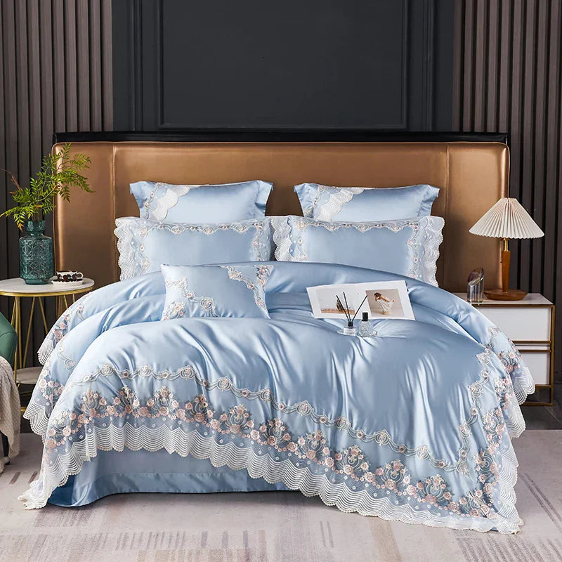 طقم مفروشات سرير الزفاف الفرنسي الفاخر من الحرير القطني المخرم من DecorBites™ لغرف نوم الأميرات الأنيقة