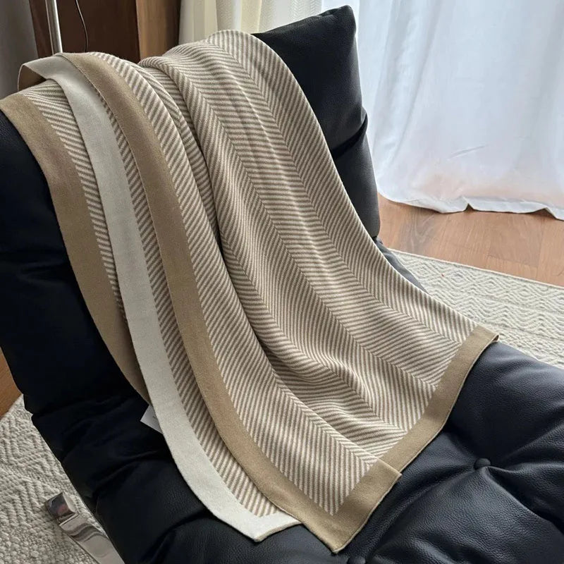 DecorBites™ Cozy Striped Blanket: Multi-Functional for Travel, Office, Car, Sofa & Airplane