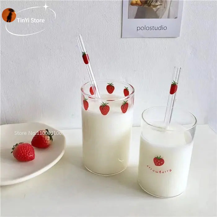 كوب عصير الفراولة اللطيف من DecorBites™ مع ماصات - قدح عصير شفاف وجذاب