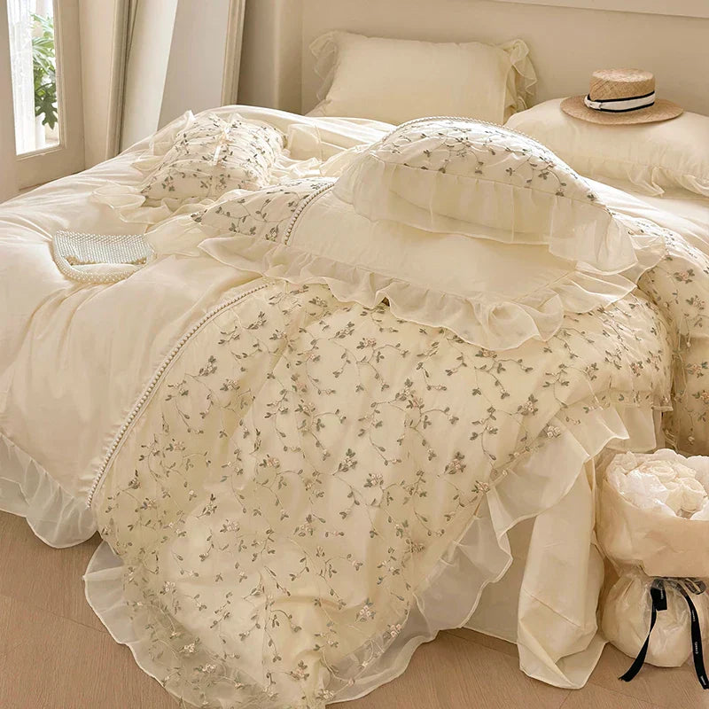 DecorBites™ French Princess Floral Lace Ruffles Bedding Set with Imitation Pearls