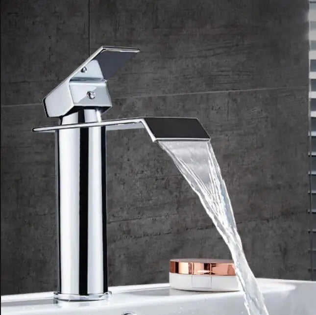 Robinet mitigeur d'évier DecorBites™ cascade doré et blanc pour salle de bain, eau chaude et froide