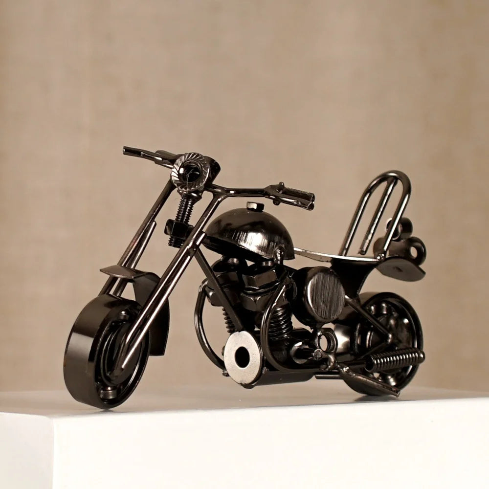 DecorBites™ 14cm Retro Motorcycle Model Metal Figurine Home Decor & Toy