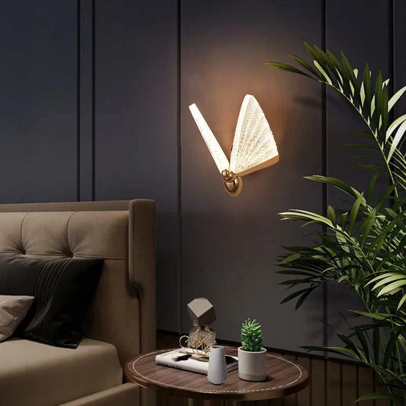مصابيح جدارية فراشة LED من DecorBites™ لديكور غرف النوم والمعيشة، مصباح جداري داخلي
