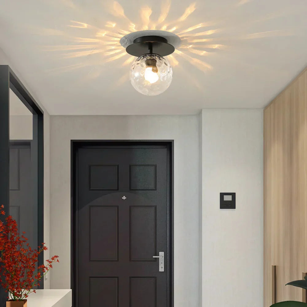 مصباح سقف زجاجي كروي ذهبي ™DecorBites: أضواء غرفة معيشة نورديك عصرية لديكور اللوفت