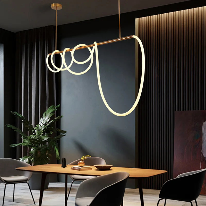 ثريا DecorBites™ الذهبية السوداء LED المعلقة بتصميم عصري مبسط لإضاءة ديكور المنزل