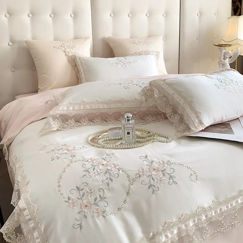 طقم مفروشات سرير الزفاف بتطريز زهور الدانتيل الفرنسي من DecorBites™، 1200 خيط - طقم غطاء لحاف قطني فاخر ورومانسي